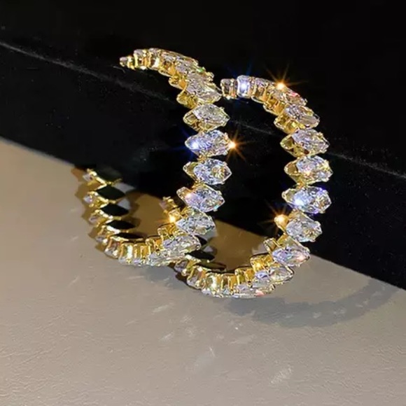 💛Gold plated earrings CZ earrings Hoop Earrings - Picture 3 of 4